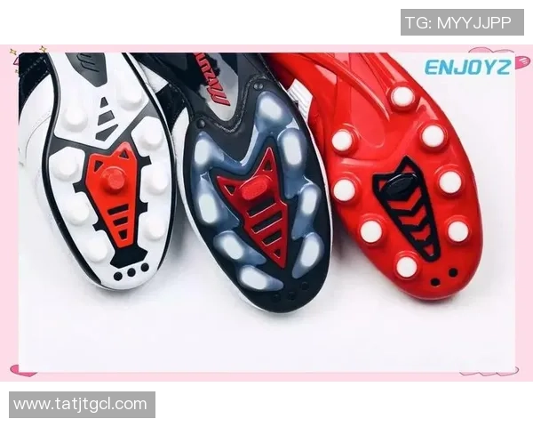 各大足球巨星偏爱哪些品牌和款式的足球鞋一览 各大足球巨星偏爱哪些品牌和款式的足球鞋一览