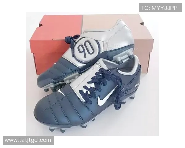 现在足球明星最爱穿的足球鞋款式与品牌盘点