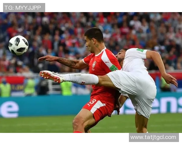 细数足坛巨星炫酷过人技巧展现绿茵场上的灵动与智慧