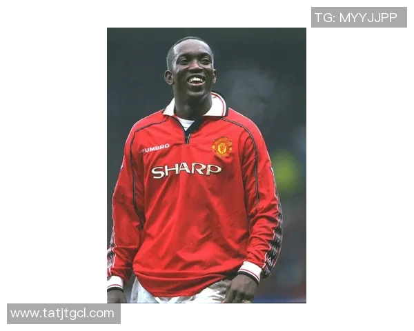 足球明星转会动态：新赛季各大巨星去向揭晓引发球迷热议